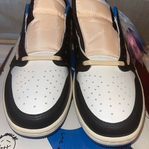 travis Scott jordan 1 low “fragments”